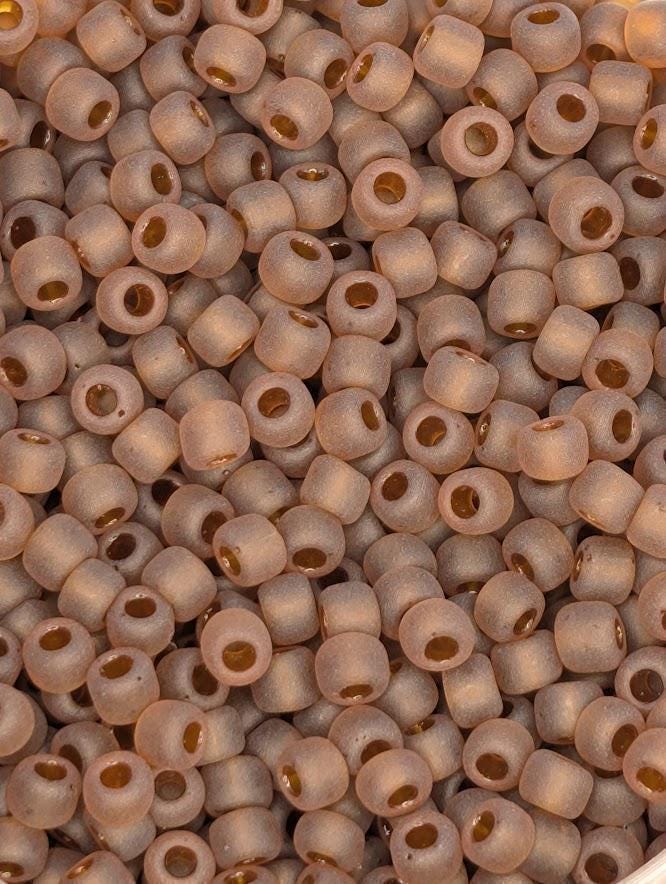 Matsuno Round Beads, Transparent Root Beer Matte, #8 Round | 8/0 | 15g Pack
