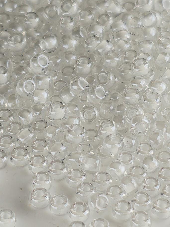 Crystal/White Inside Color Lined Rocaille | 8/0 | Miyuki - 15g pkg