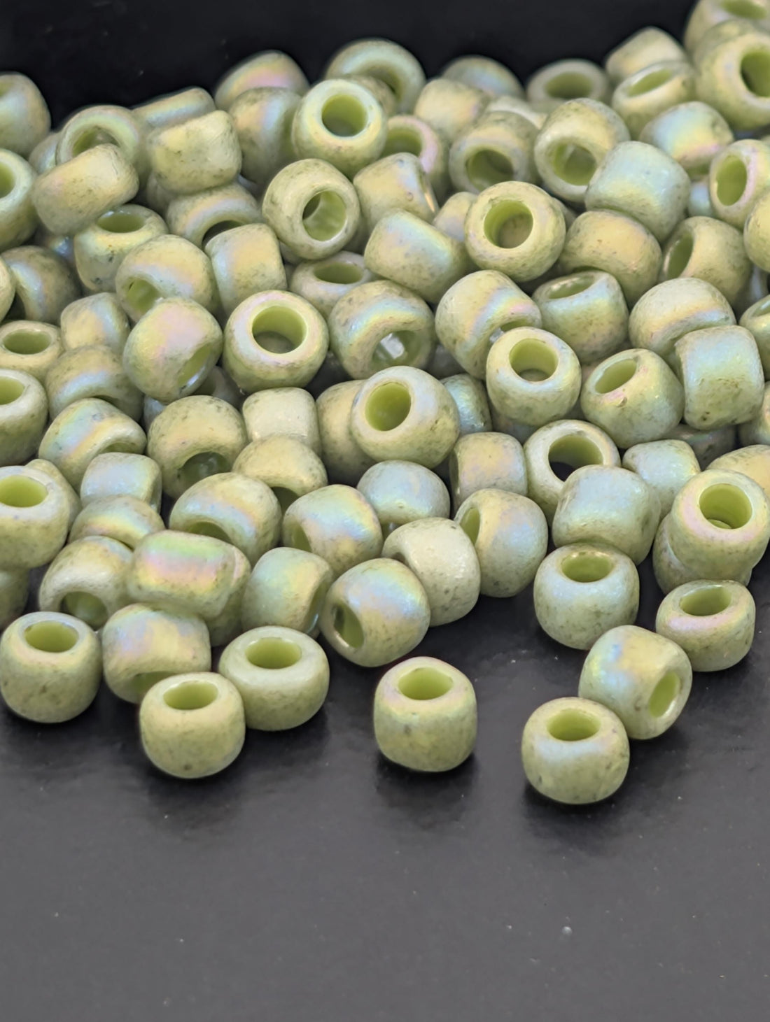 Toho Round Beads, Semi Glazed Rainbow - Honeydew | 8/0 | 8g Pack