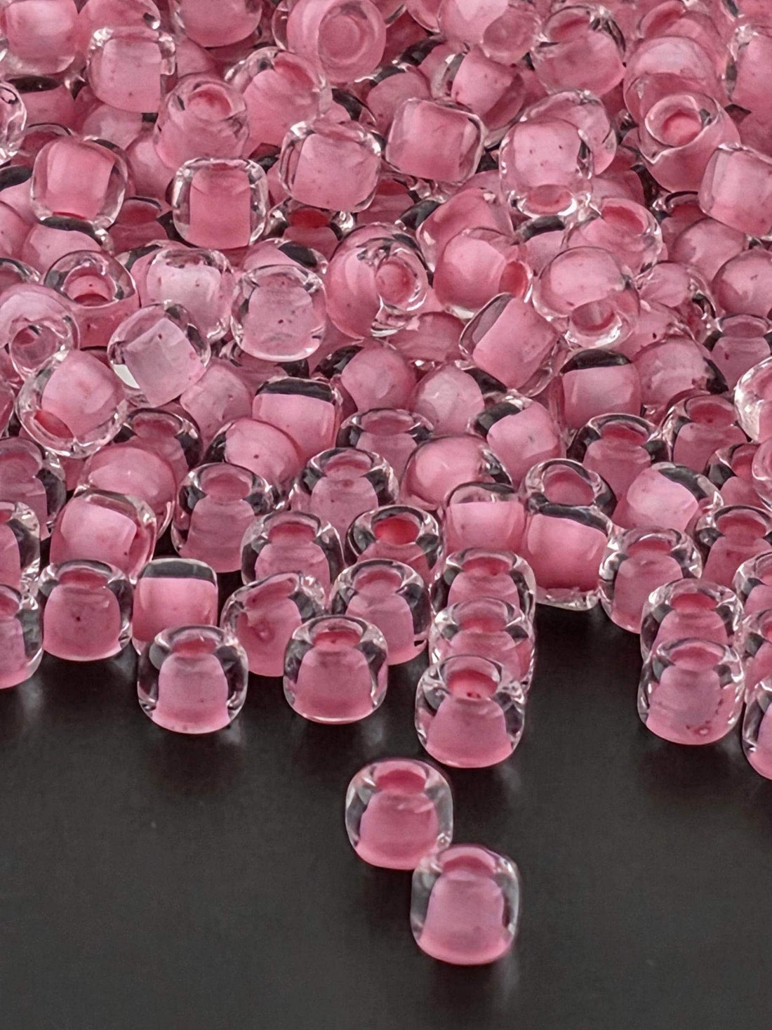 Matsuno Round Beads, Translucent Inside Color Dusty Rose | 6/0 | 15g Pack