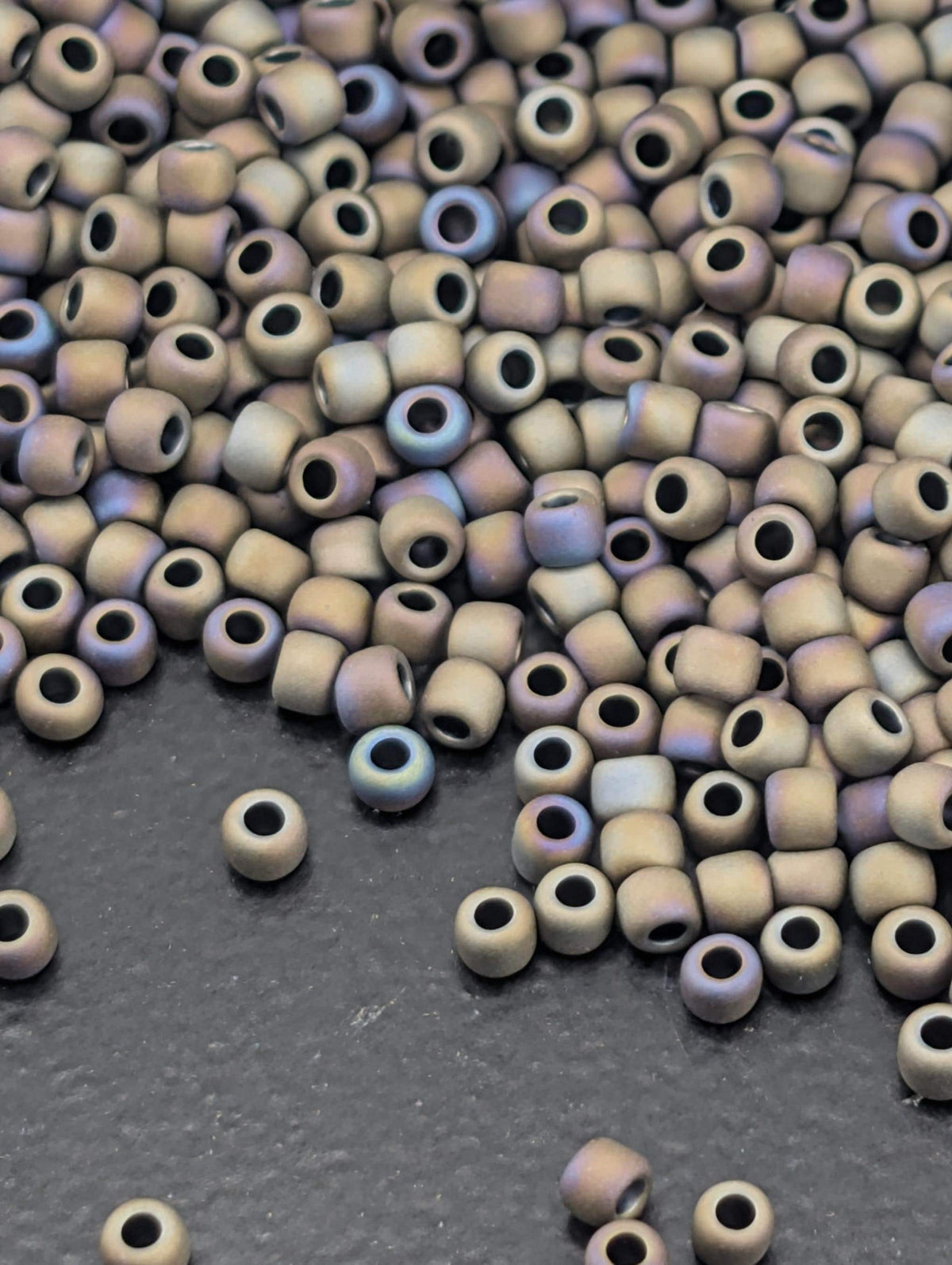 Matte-Color Iris - Brown Size 11/0 Toho Round 2.5" tube