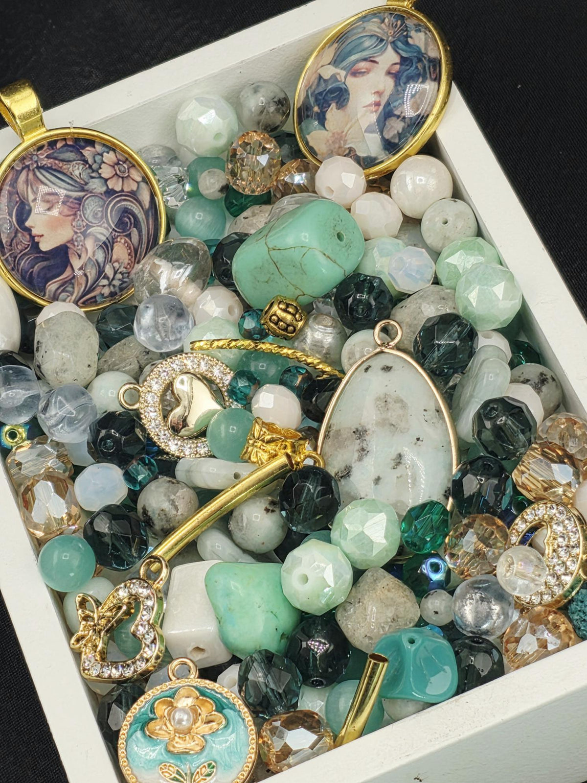 Bead Soup Mix, Teal & Black Glass | Fae Cabochon Pendant | DIY Jewelry Kit