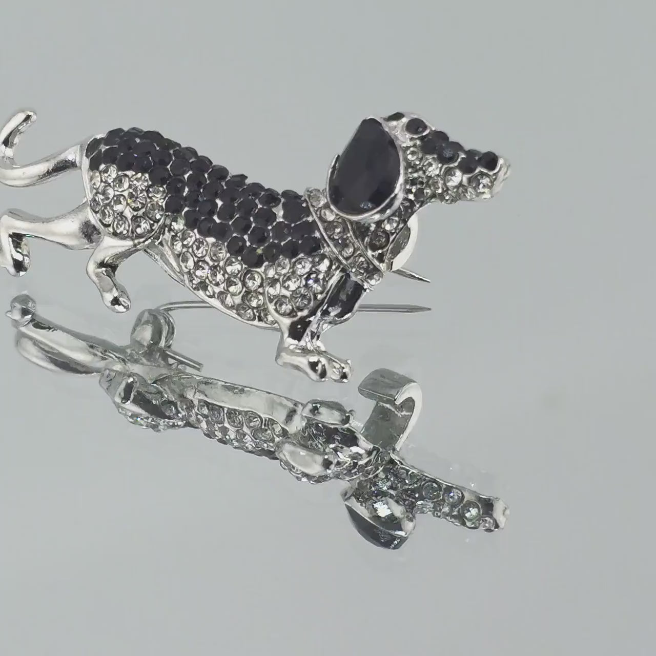 Animal Dog Brooch, Black Gemstone Pin | Artisan Crafted | 50x25mm