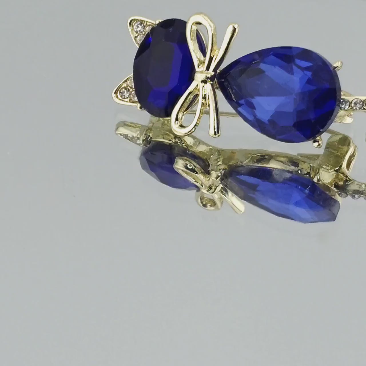 Cat Brooch: Blue Gemstone Sparkle (Gold Tone, Small Size)